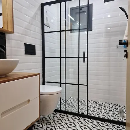 Caesar Cliff Apartment *