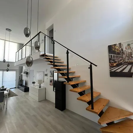 Apartamento Caesar Cliff Trikomo