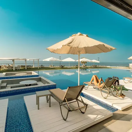 Caesar Cliff Apartament *