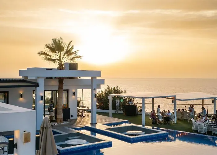 Caesar Cliff Apartmán Agios Georgios (Famagusta)