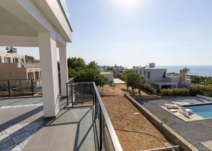 Caesar Cliff Apartmán *